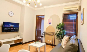 Cottonwood Japandi Apartment at Majesty 509